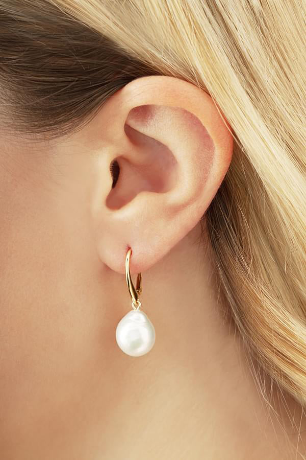 CARLA 14K YELLOW GOLD BAROQUE LEVER BACK DROP EARRINGS