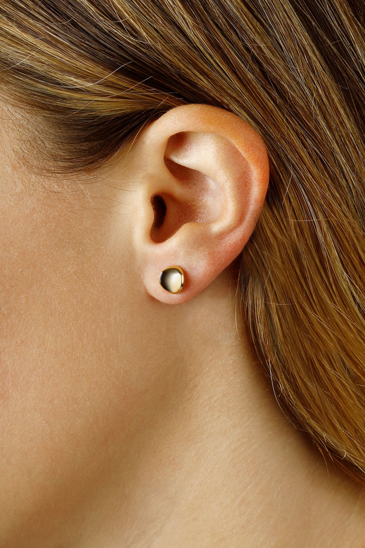 CARLA 14K YELLOW GOLD DAPPED DISK STUD EARRINGS