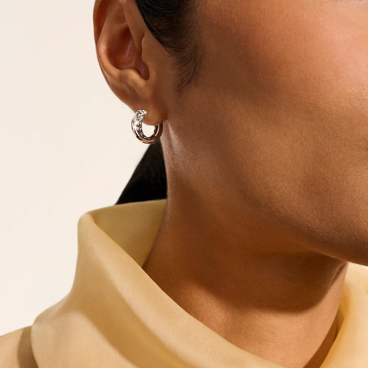JOHN HARDY ESSENTIAL CROSSOVER HOOP EARRING, STERLING SILVER, 14.5MM