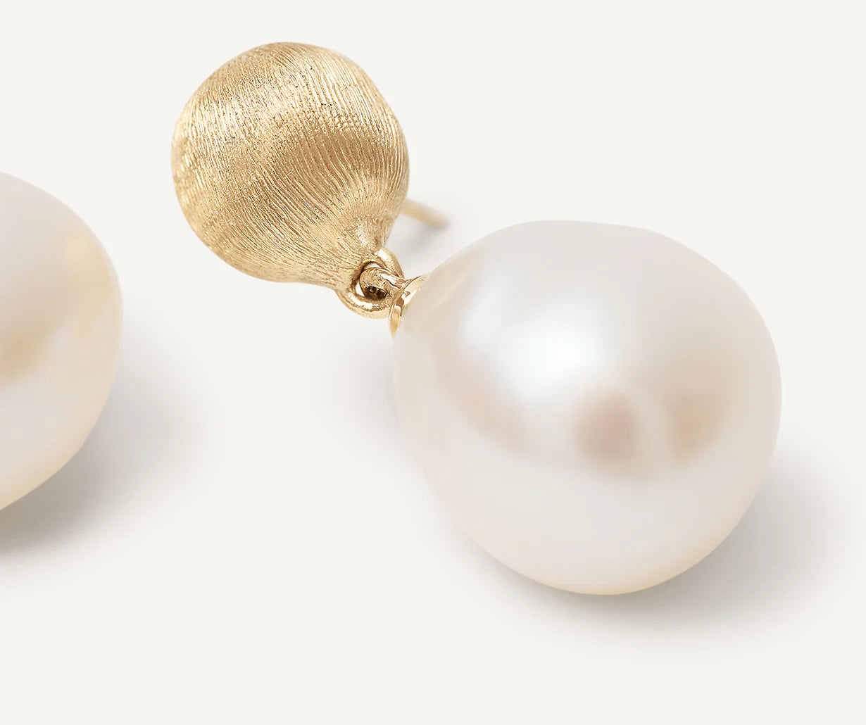 MARCO BICEGO AFRICA 18K YELLOW GOLD PEARL DROP EARRINGS