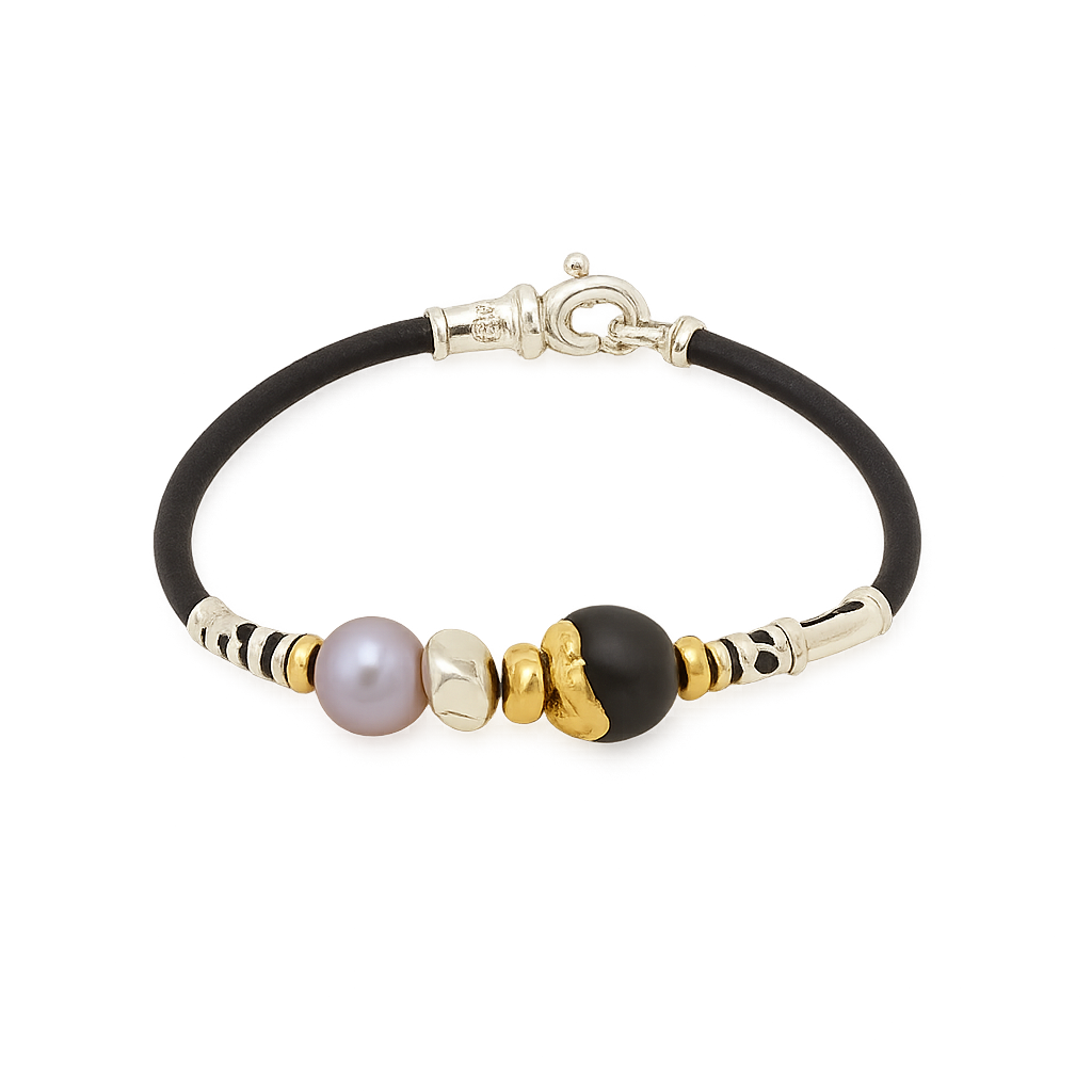 3MM TUSCAN LEATHER BRACELET WITH HANDMADE 18K GOLD AND SILVER ELEMENTS, NATURAL GREY FRP PEARL AND TAHITIAN PEARL, FINISHED WITH A SILVER LOBSTER CLAS