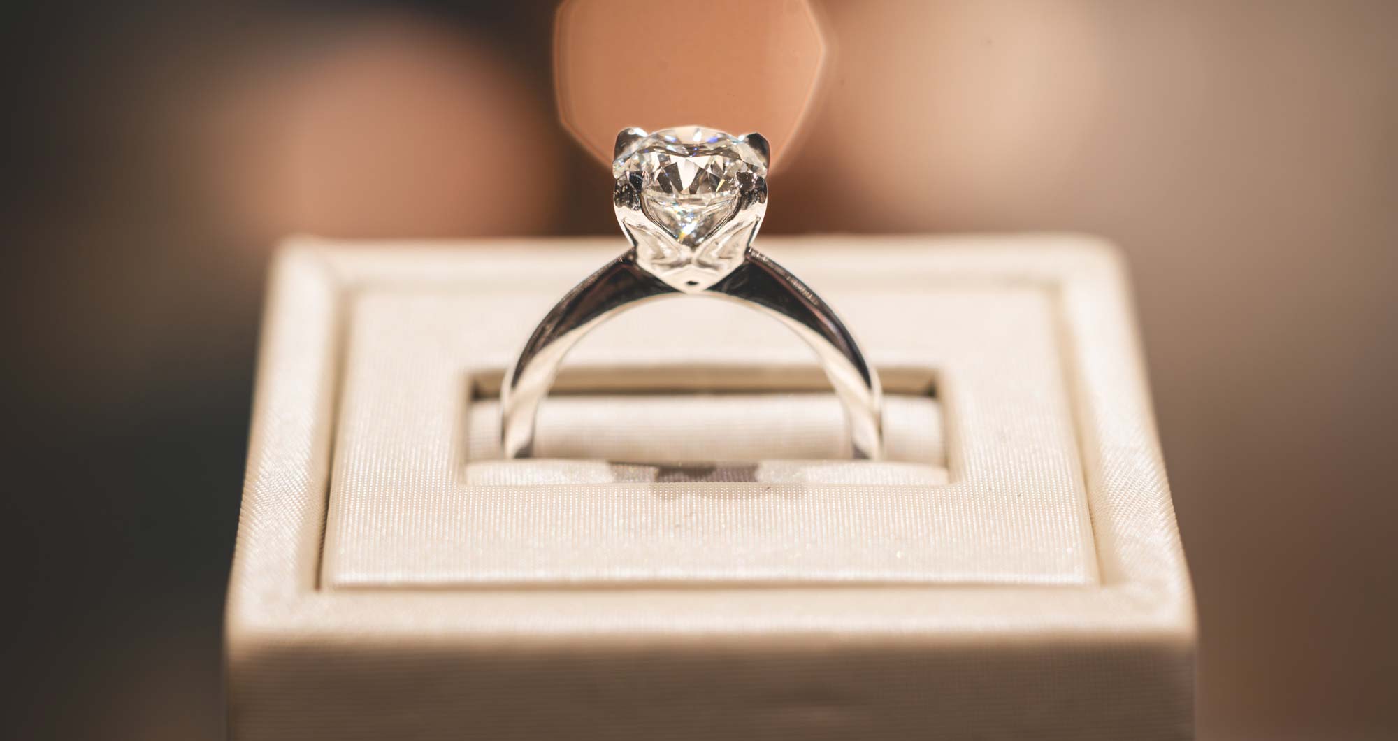 How to Choose a Jeweller for an Engagement Ring in St John's Newfoundland