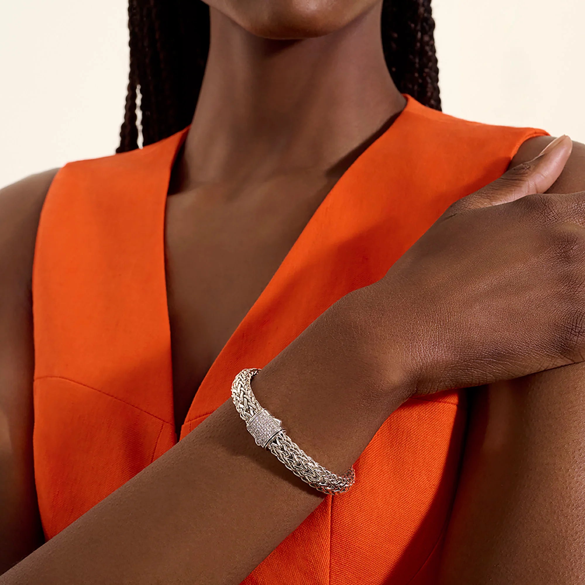 JOHN HARDY ICON BRACELET, STERLING SILVER, DIAMONDS, 10.5MM