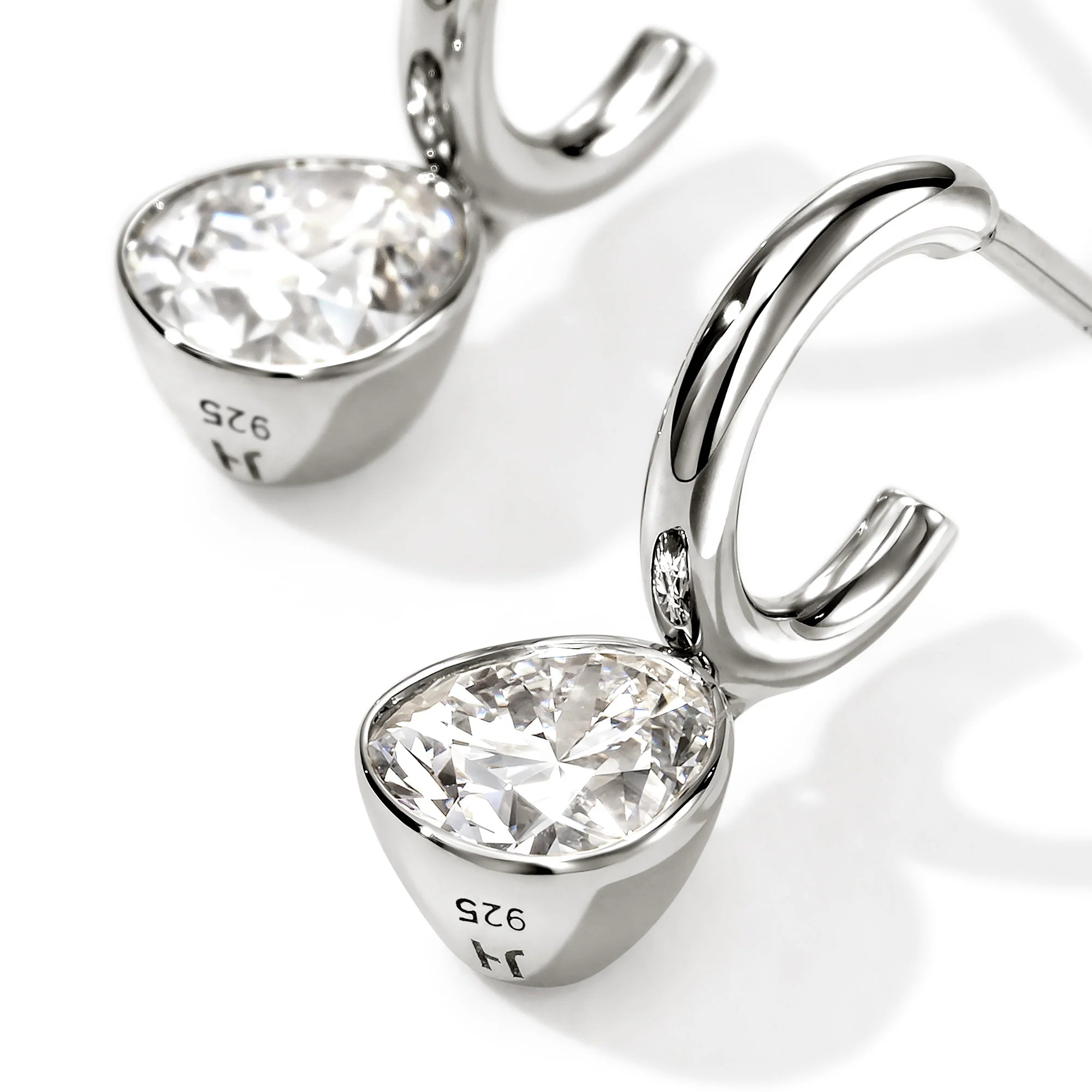 JOHN HARDY LOVESTRUCK HOOP EARRINGS, STERLING SILVER, LAB DIAMONDS, 1.5CW