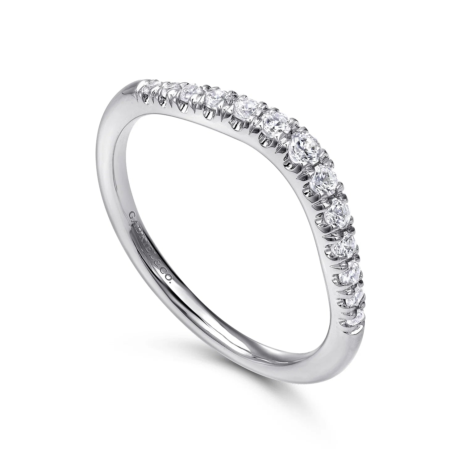 Annecy Curved French Pavé Diamond Wedding Band