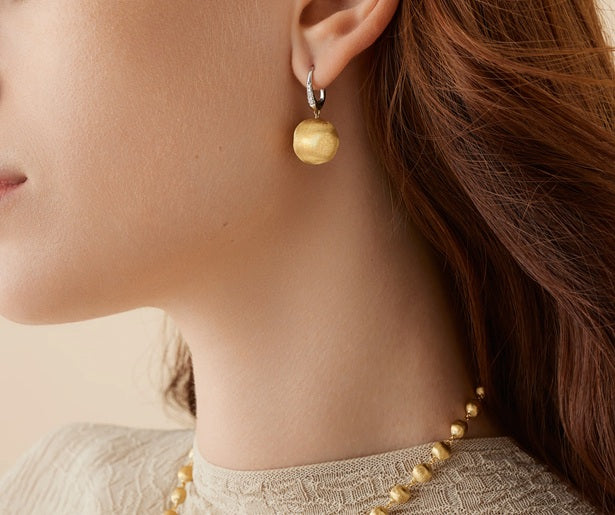 MARCO BICEGO AFRICA 18K YELLOW GOLD PENDANT EARRINGS WITH DIAMOND CLIP