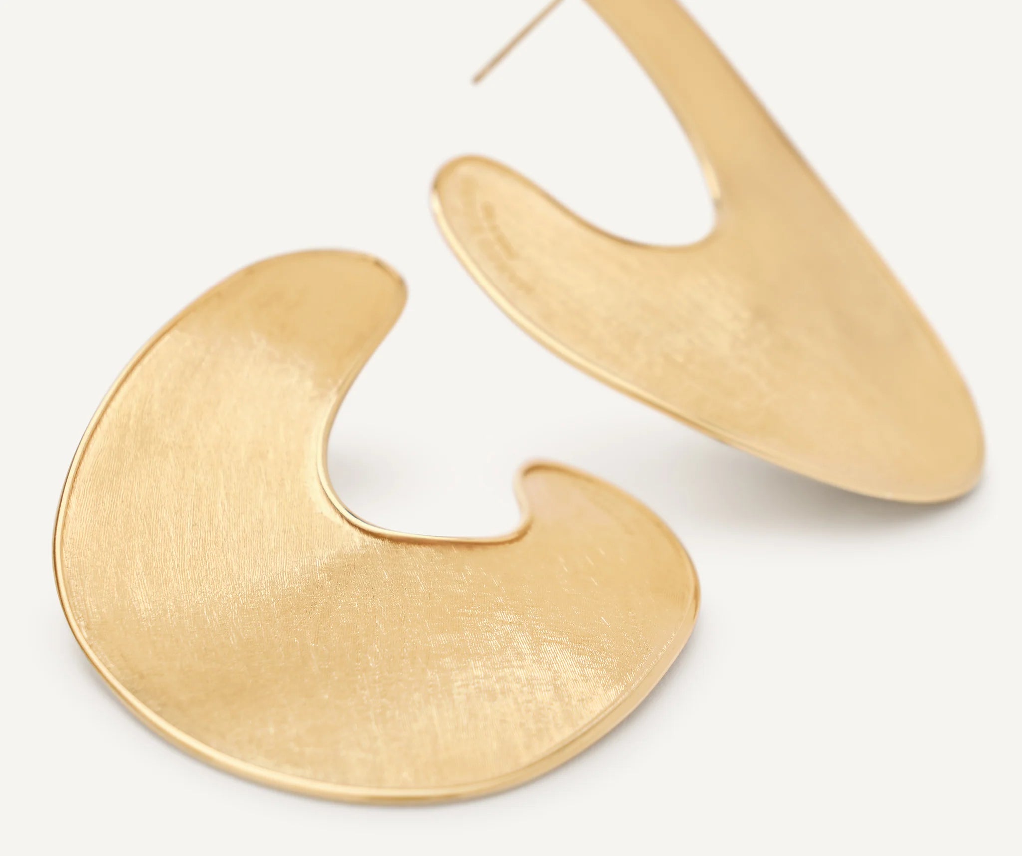 MARCO BICEGO LUNARIA 18K YELLOW GOLD IRREGULAR LEAF EARRINGS