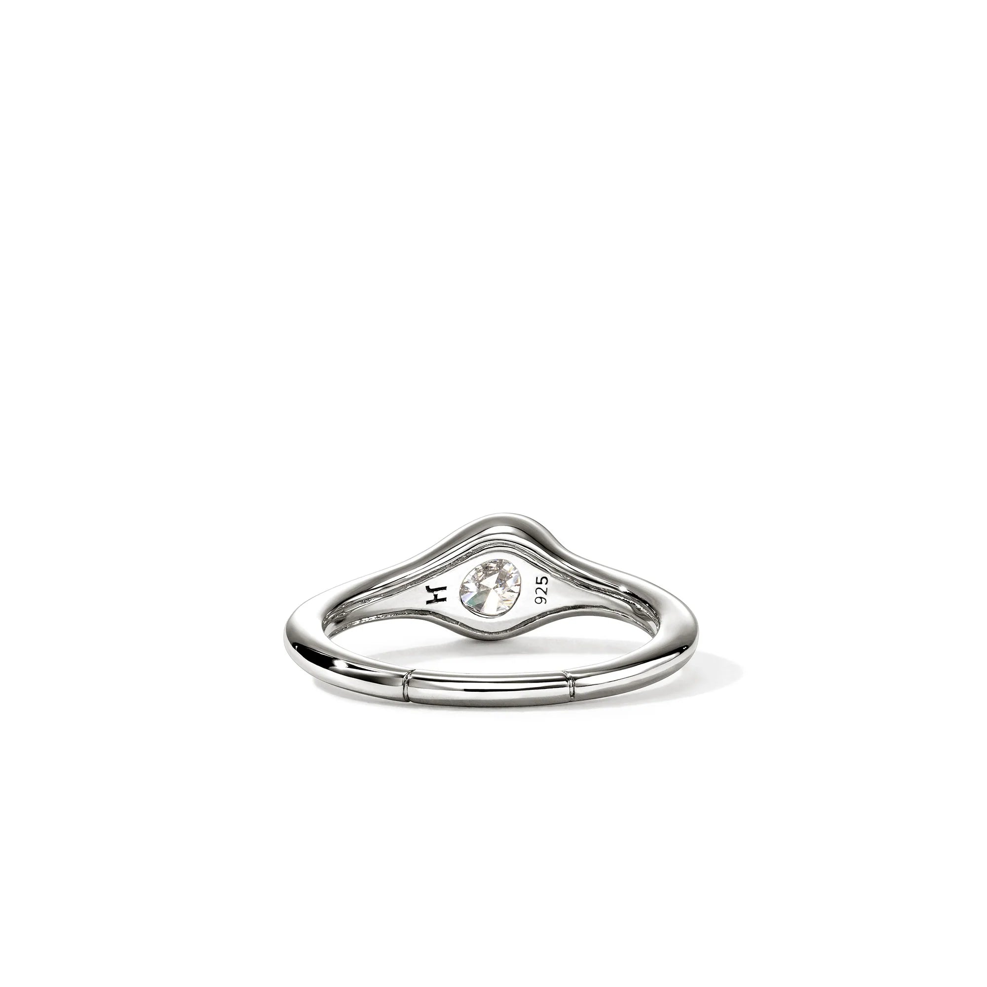 JOHN HARDY LOVESTRUCK STERLING SILVER RING, LAB GROWN DIAMOND 0.75CT.