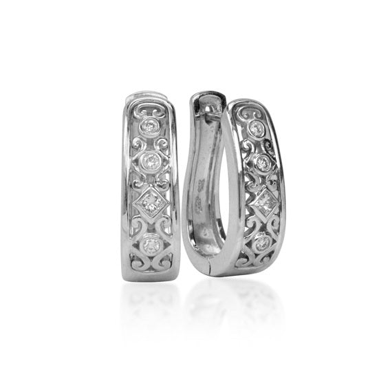 MAX STRAUSS 14K WHITE GOLD HUGGIE EARRINGS WITH DIAMONDS MEASURING 0.20 TOTAL CARAT WEIGHT GH/SI