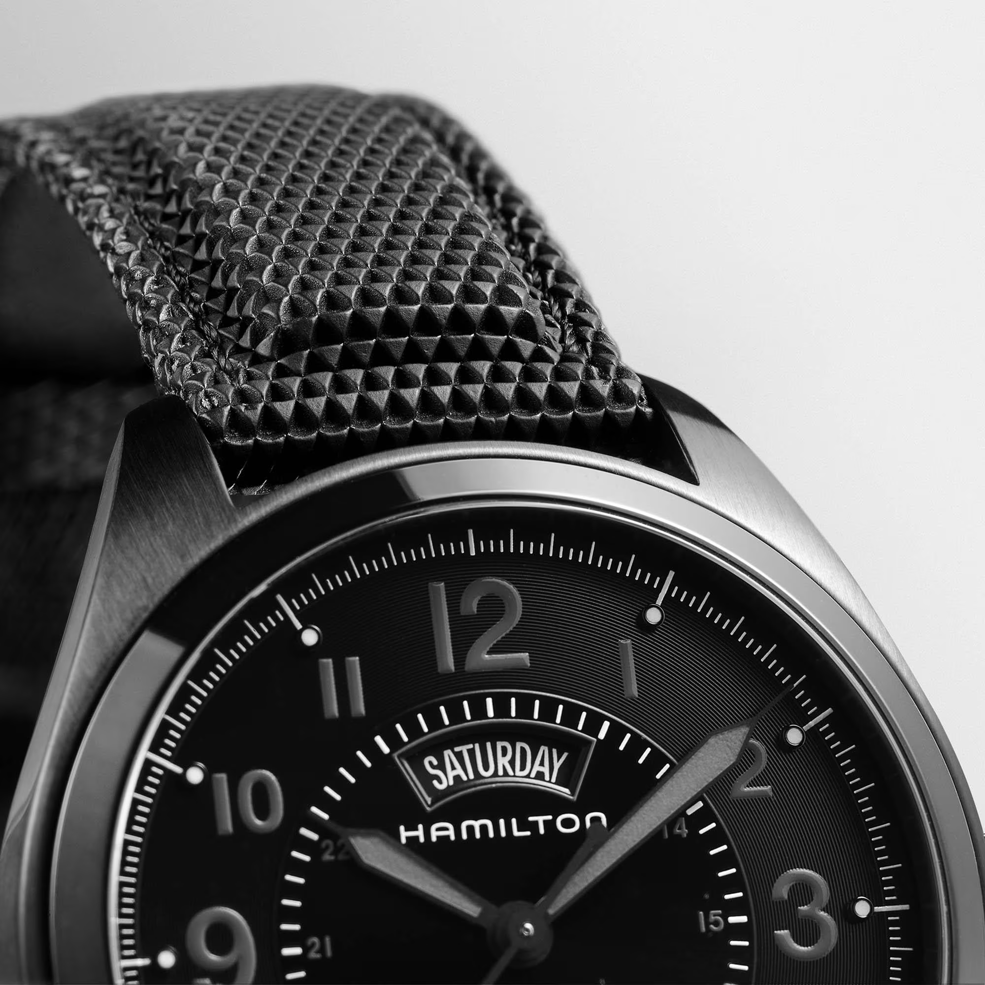 HAMILTON KHAKI FIELD DAY AND DATE AUTOMATIC 42MM