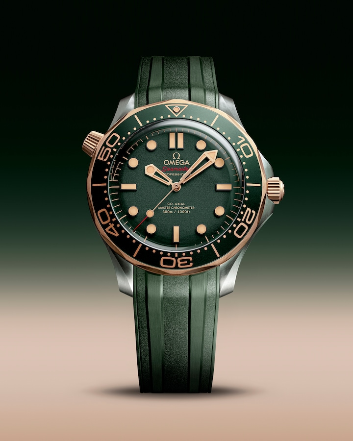 Seamaster Diver 300M 42 mm, titanium ‑ Bronze gold on rubber strap